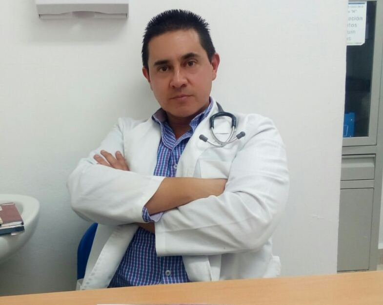 doctor Francoespecialista en medicina estetica cirujano capilar y alopecia toluca